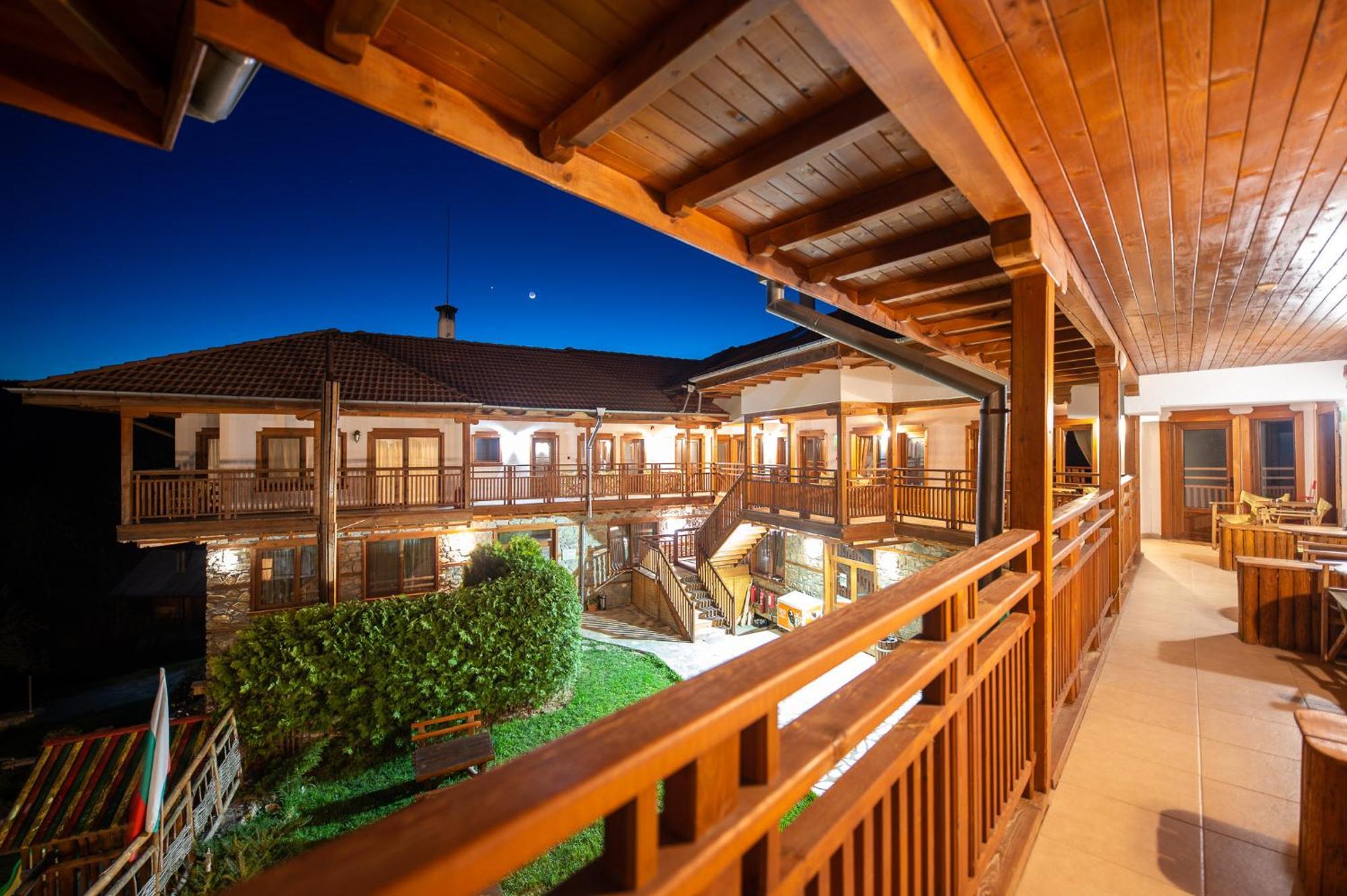 Hotel Mursal Yagodina Exterior photo