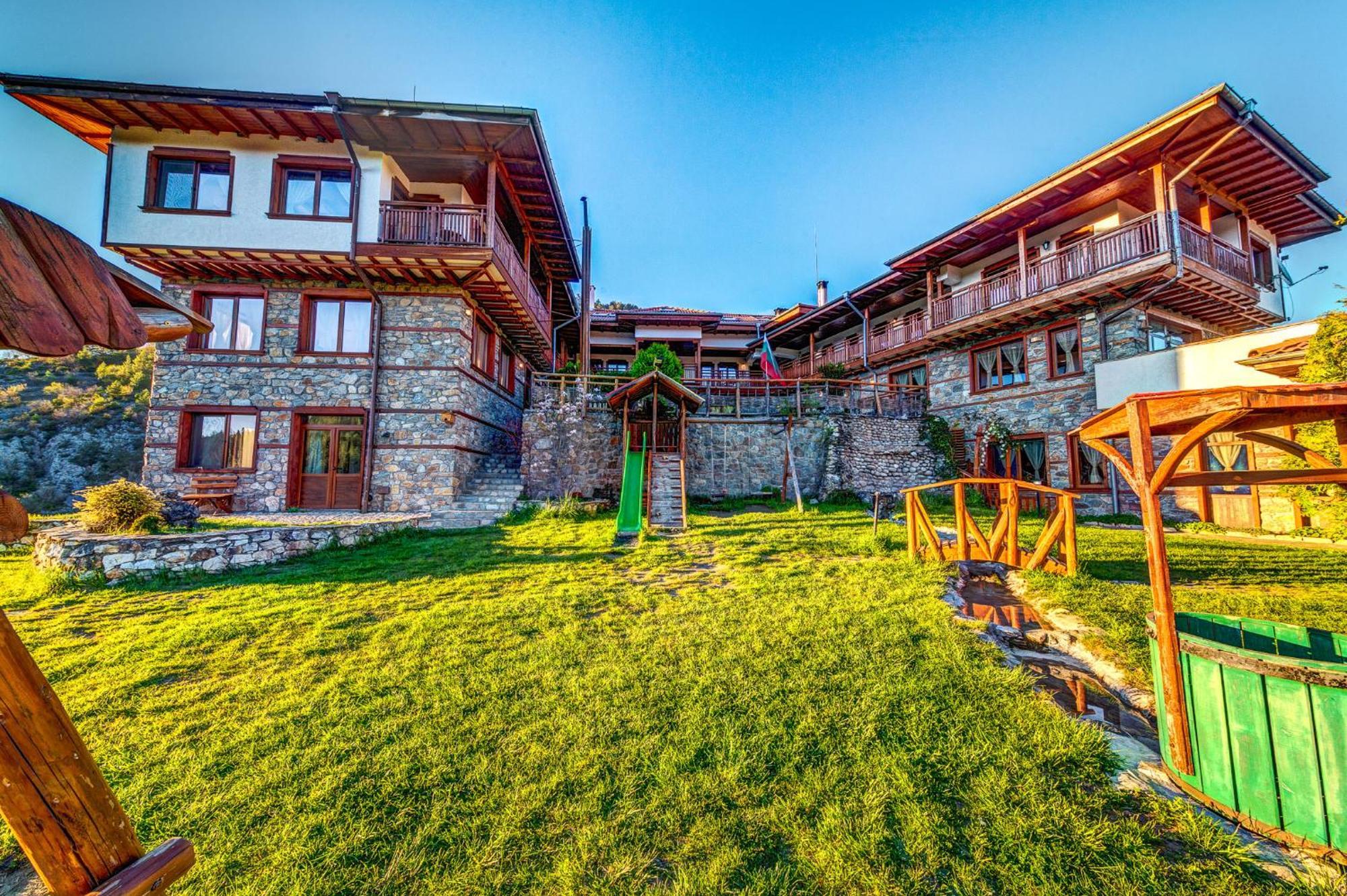 Hotel Mursal Yagodina Exterior photo